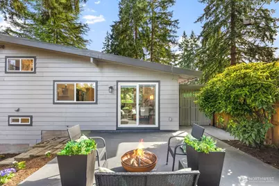 14240 Lake Hills Boulevard, Bellevue, WA 98007 - Photo 30