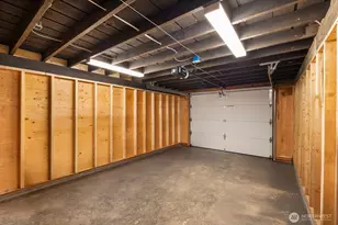 14240 Lake Hills Blvd, Bellevue, WA 98007 - Photo 36