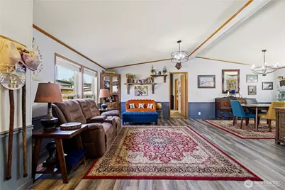 542 NE Fleetwood Avenue, College Place, WA 99324 - Photo 4