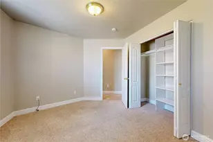 1726 SE Grassland Ct, College Place, WA 99324 - Photo 12