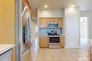 1726 SE Grassland Ct, College Place, WA 99324 - Photo 8