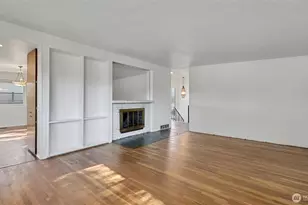 912 168th Pl NE, Bellevue, WA 98008 - Photo 6