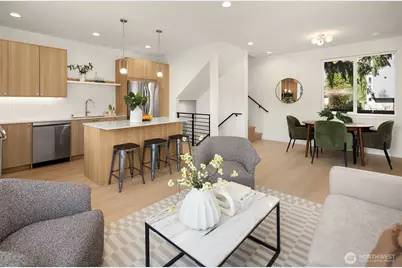 10829 11th Avenue NE, Seattle, WA 98125 - Photo 8