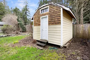 12649 NE 104th St, Kirkland, WA 98033 - Photo 28