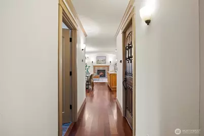 12649 NE 104th Street, Kirkland, WA 98033 - Photo 16
