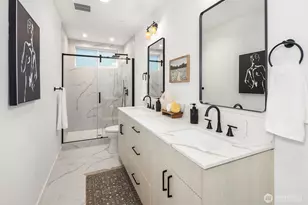 2340 N 64th St, Seattle, WA 98103 - Photo 14