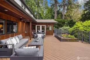 25137 SE Mirrormont Pl, Issaquah, WA 98027 - Photo 32
