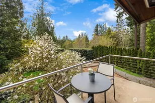 25137 SE Mirrormont Pl, Issaquah, WA 98027 - Photo 24