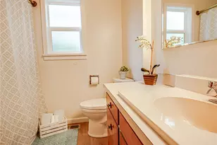 110 N 201st St, Shoreline, WA 98133 - Photo 20
