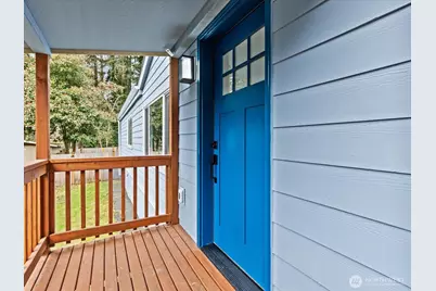 20500 SE 32nd Drive, Bothell, WA 98012 - Photo 2