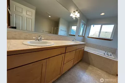 7721 64th Place NE, Marysville, WA 98270 - Photo 22