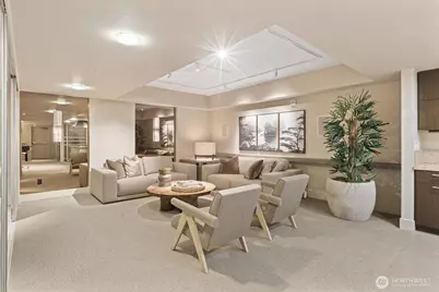 2911 2nd Avenue #404, Seattle, WA 98121 - Photo 36