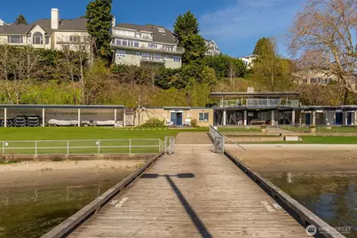 4550 49th Avenue NE, Seattle, WA 98105 - Photo 32