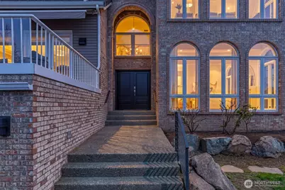 4550 49th Avenue NE, Seattle, WA 98105 - Photo 4