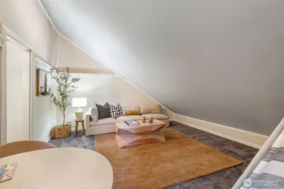 4550 49th Avenue NE, Seattle, WA 98105 - Photo 24