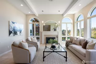 4550 49th Ave NE, Seattle, WA 98105 - Photo 6