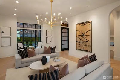 738 22nd Avenue E, Seattle, WA 98112 - Photo 6