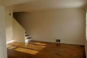 8001 Densmore Ave N, Seattle, WA 98103 - Photo 12