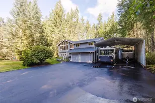 3073 SE Misty Ct, Port Orchard, WA 98367 - Photo 2