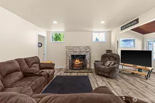 241 W Deyette Rd, Shelton, WA 98584 - Photo 12
