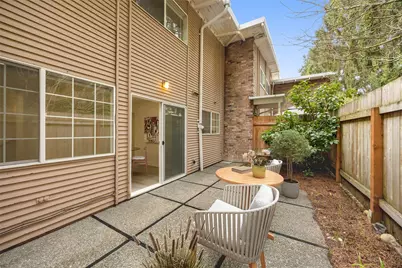 12211 SE 59th Street #61, Bellevue, WA 98006 - Photo 18
