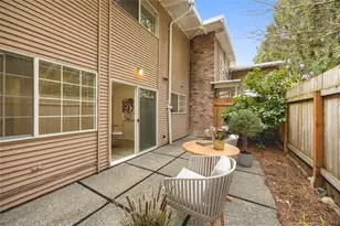 12211 SE 59th St, Bellevue, WA 98006 - Photo 18
