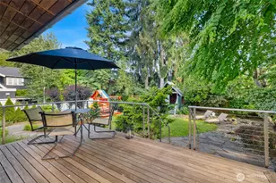 9615 NE 26th St, Clyde Hill, WA 98004 - Photo 34