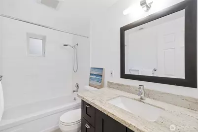 9615 NE 26th Street, Clyde Hill, WA 98004 - Photo 24