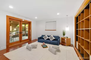 9615 NE 26th St, Clyde Hill, WA 98004 - Photo 28