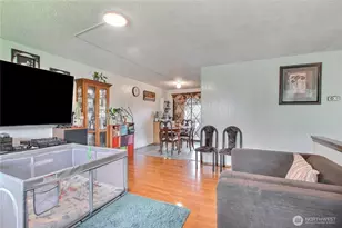 4560 34th Ave S, Seattle, WA 98118 - Photo 4
