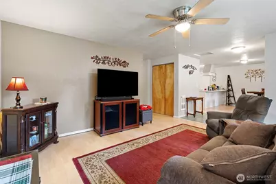 161 E Barnsby Place, Shelton, WA 98584 - Photo 10