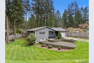 161 E Barnsby Place, Shelton, WA 98584 - Photo 2
