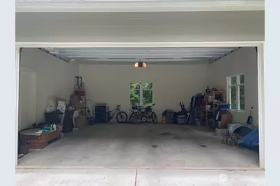 10060 NE Springwood Lane, Bainbridge Island, WA 98110 - Photo 28