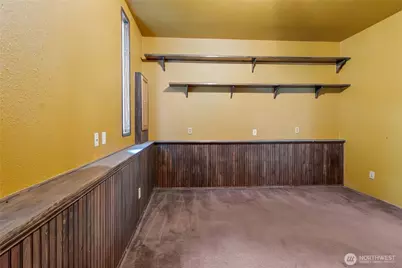 10701 149th Street Ct E, Puyallup, WA 98374 - Photo 36