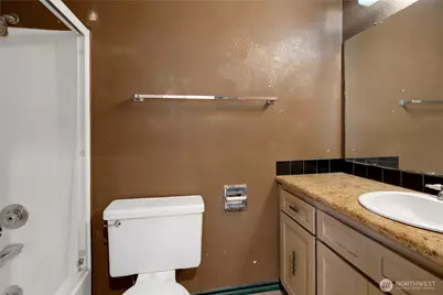 10701 149th Street Ct E, Puyallup, WA 98374 - Photo 24