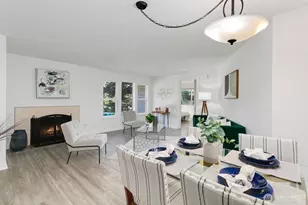 3045 20th Ave W, Seattle, WA 98199 - Photo 2