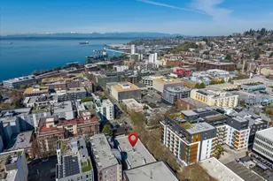 7 Harrison St, Seattle, WA 98109 - Photo 24
