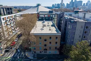 7 Harrison St, Seattle, WA 98109 - Photo 28