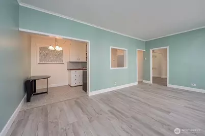 7 Harrison Street #20, Seattle, WA 98109 - Photo 4