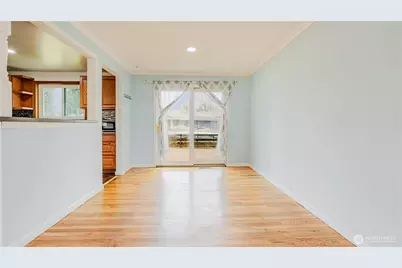 3319 S 249th Place, Kent, WA 98032 - Photo 16