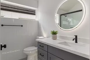 820 B S Sullivan St, Seattle, WA 98108 - Photo 14