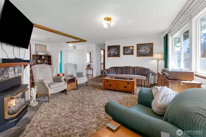 922 140th St E, Tacoma, WA 98445 - Photo 10