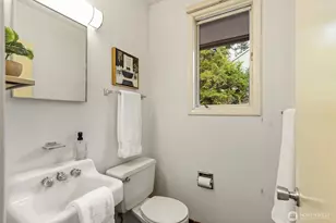 9428 Tracyton Blvd NW, Bremerton, WA 98311 - Photo 22