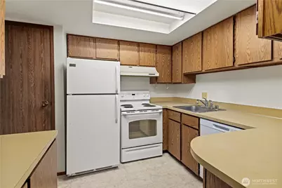 6822 NE 153rd Pl, Kenmore, WA 98028 - Photo 10