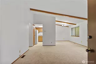 6822 NE 153rd Pl, Kenmore, WA 98028 - Photo 2