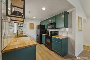 1203 Southwest Carver Street, College Place, WA 99324 - Photo 10