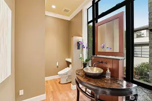 9632 Lake Washington Blvd NE, Bellevue, WA 98004 - Photo 16