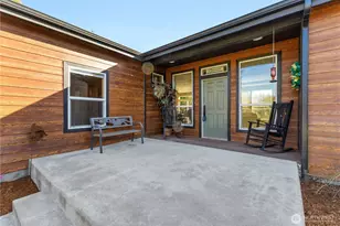 13113 Algyer Rd SE, Rainier, WA 98576 - Photo 2