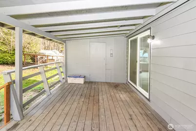 315 Highway 162 E, South Prairie, WA 98385 - Photo 26