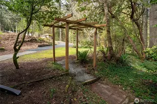 4806 Sunrise Beach Rd NW, Olympia, WA 98502 - Photo 32